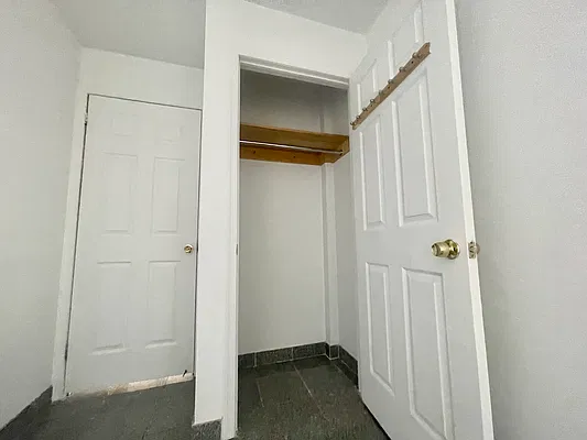 Rented by Waverly Realty Associates | media 4