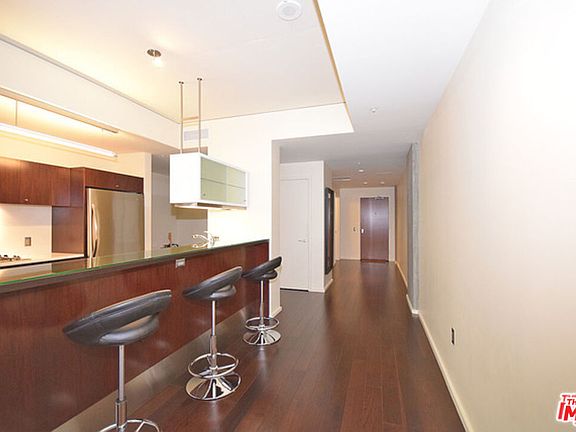 2nd image of 1155 S Grand Ave APT 1005
