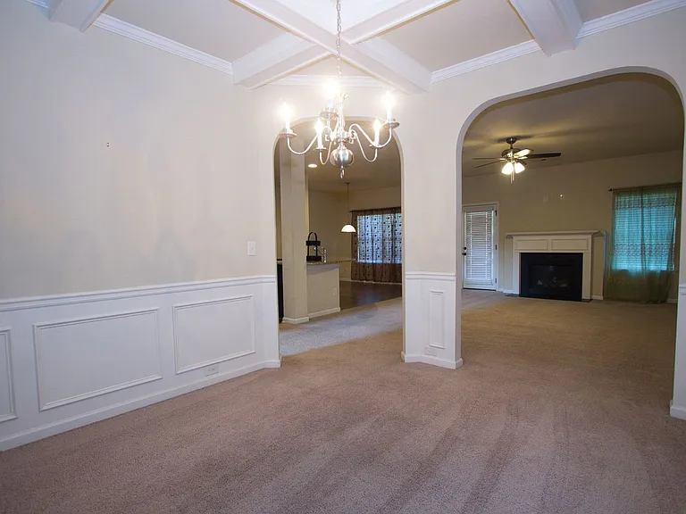793 Kaitlyn Dr — Photo 9
