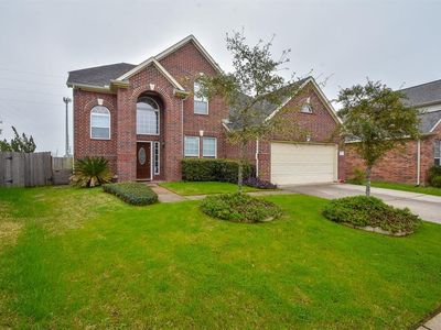 707 McIntosh Bend Dr, Stafford, TX, 77477