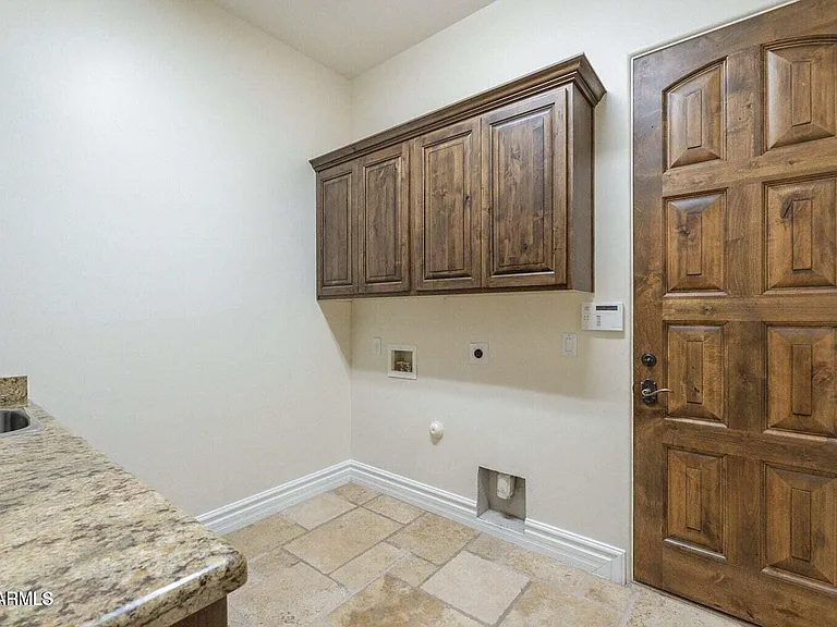 15135 E Monument Rd — Photo 33