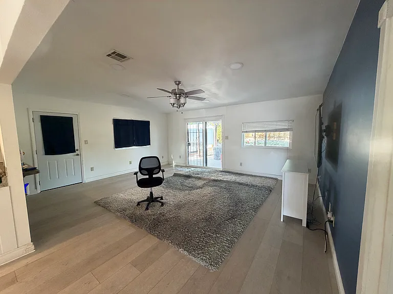 10891 Sandy Hook Rd — Photo 18