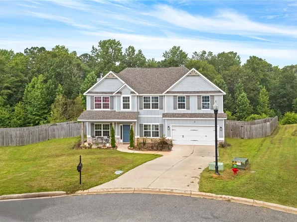 1595 Creekstone Dr, Opelika, AL 36804