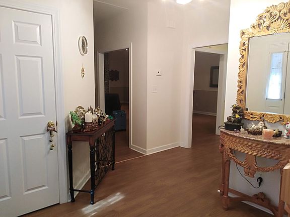 Front foyer entrance