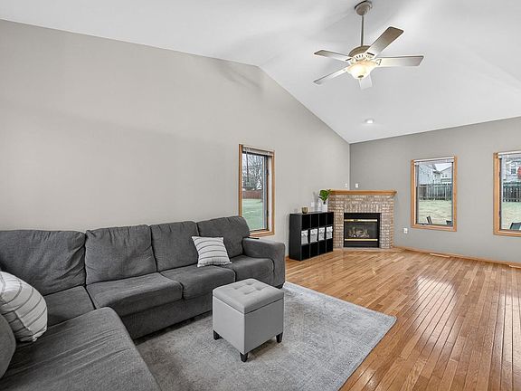 5th image of 2653 Mica Road