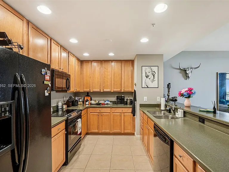5781 Cape Harbour Dr #903 — Photo 13