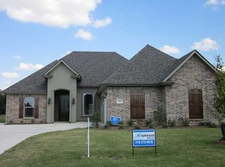 259 Arrowhead Dr, Bossier City, LA 71111