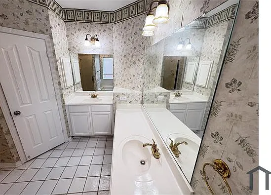 8713 Watersway Dr — Photo 16