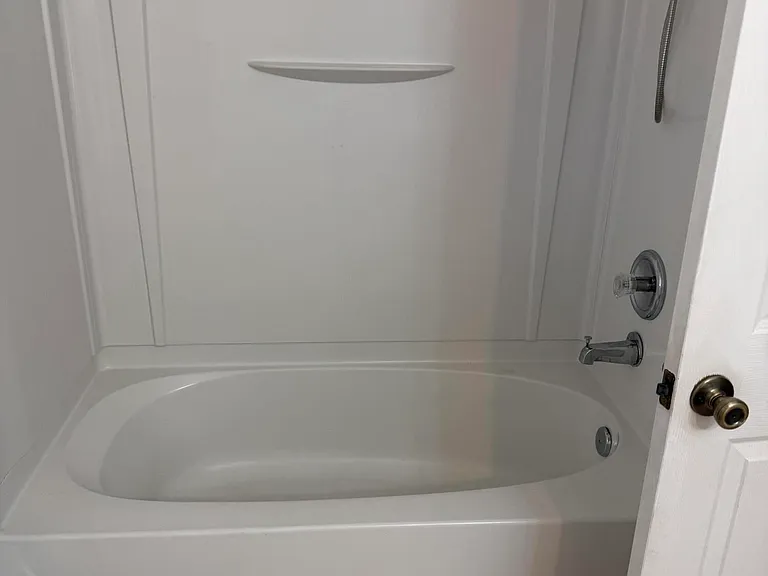 5824 NW Zenith Dr — Photo 13
