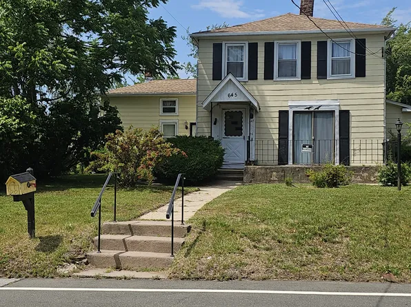 645 Silver Sands Road, East Haven, CT 06512