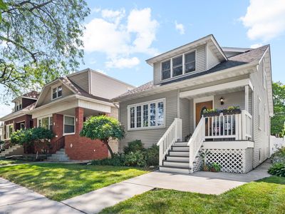 5750 N Merrimac Ave, Chicago, IL, 60646