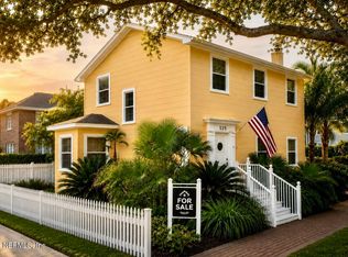 525 2ND Street, Neptune Beach, FL 32266