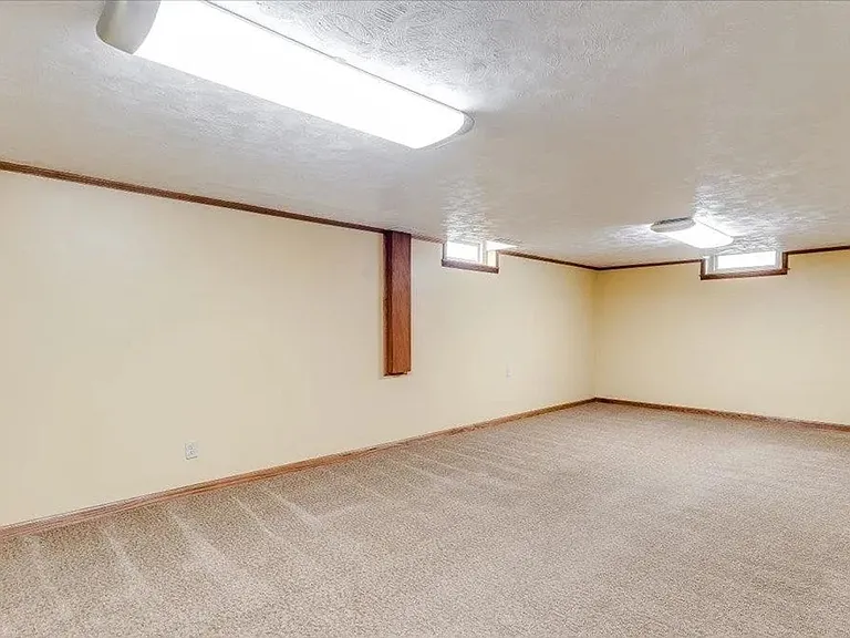 3321 Clove Cir — Photo 20