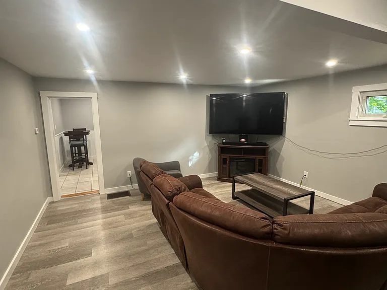 51 Prospect Ave — Photo 6