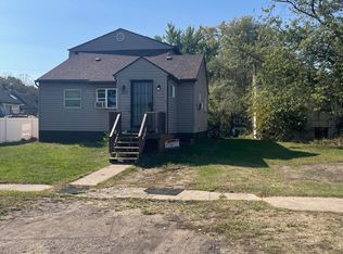 272 Gerry St, Gary, IN 46406