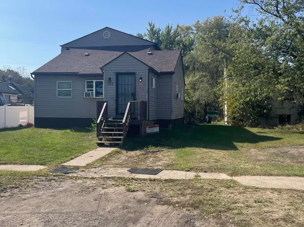 272 Gerry St, Gary, IN 46406