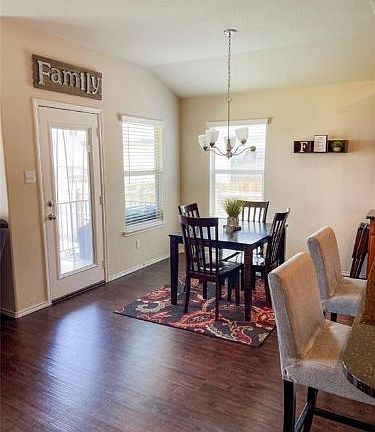 3rd image of 3124 Keathley Dr