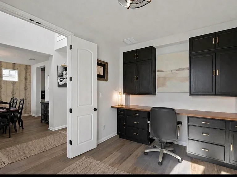 311 Bear Oak St — Photo 3