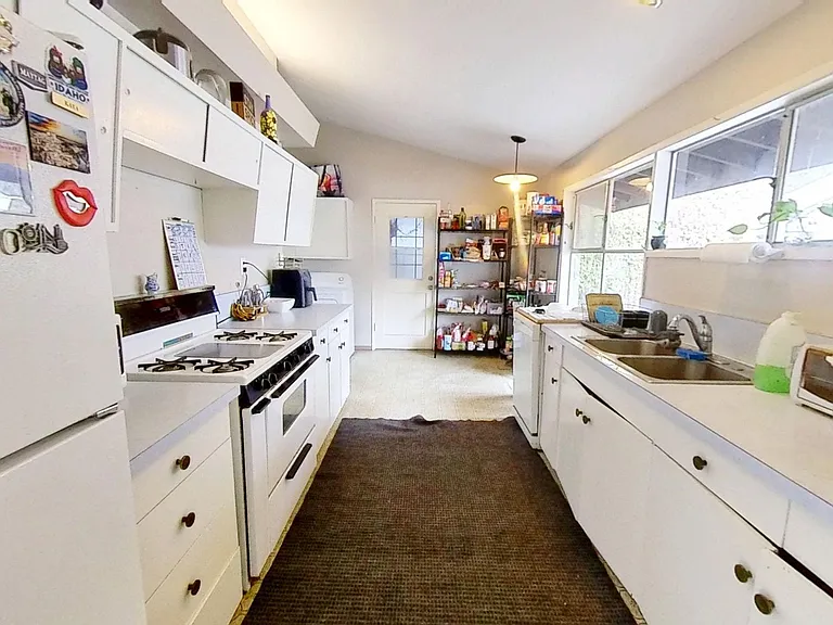 5310 Redding Rd — Photo 12