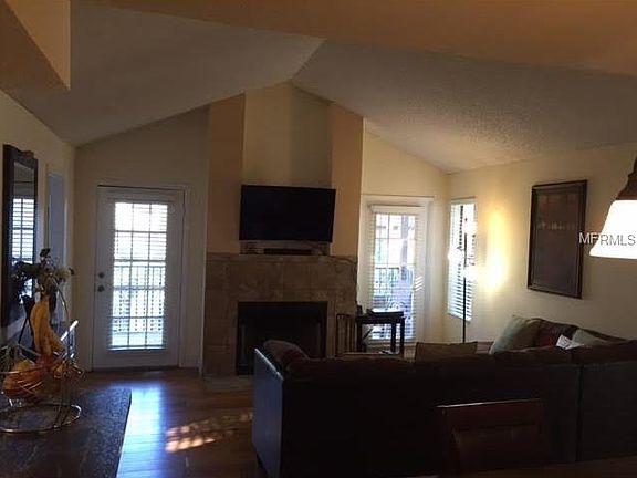 3rd image of 241 Afton Sq Unit 307