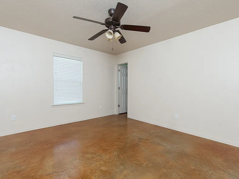 613 Kendra Dr #A — Photo 7