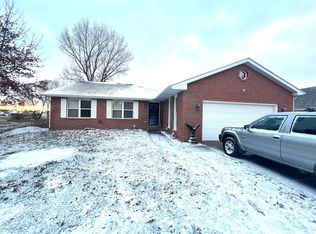 316 Hickory St NW, Demotte, IN 46310