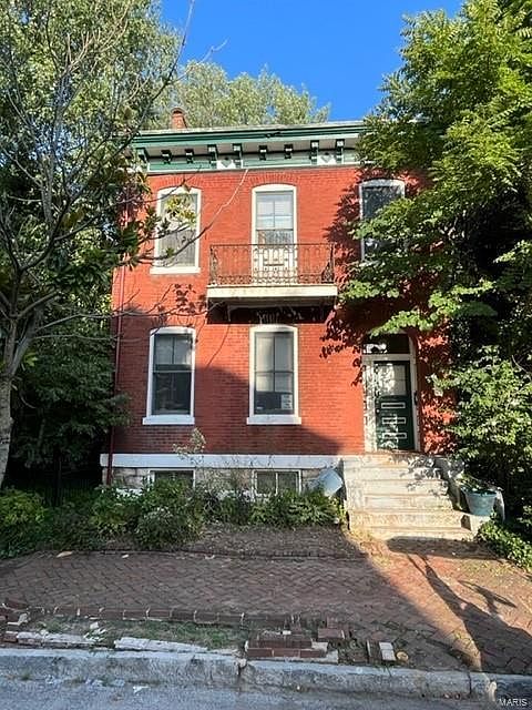 1st image of 2406 S 13th St