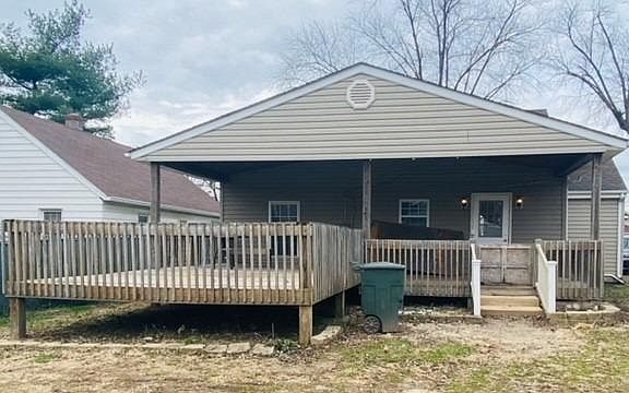 3rd image of 2129 Carolina St
