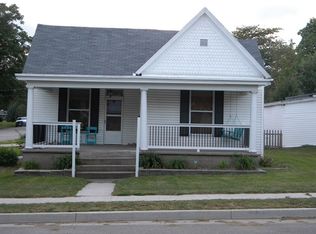 707 S Oak St, California, MO 65018