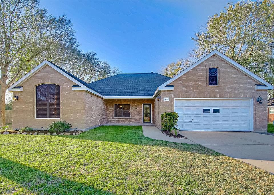 1st image of 14218 Cally Cir