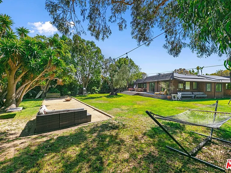 7038 Dume Dr — Photo 7