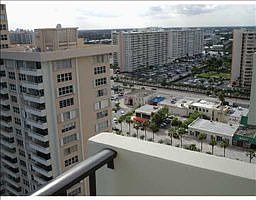 5th image of 3550 Galt Ocean Dr APT 1902