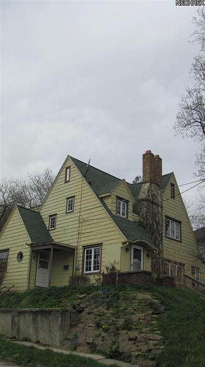 1st image of 792 N Grant St