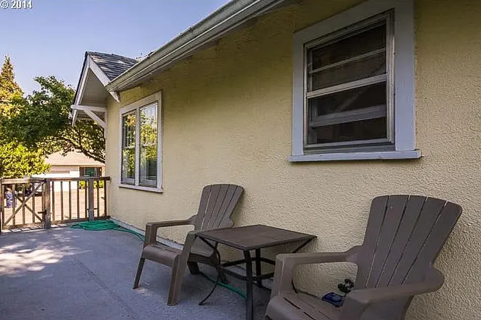 2 bed, 756 sqft, $2,100 — Photo 4