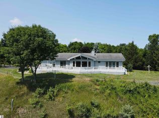 5580 E Kabot Rd, Cedar, MI 49621