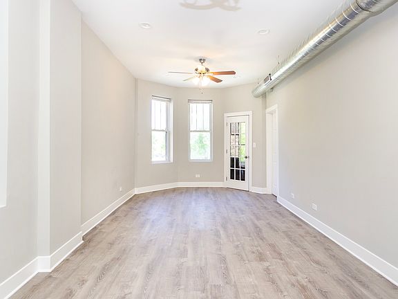 3rd image of 1923 W Schiller St APT 2F