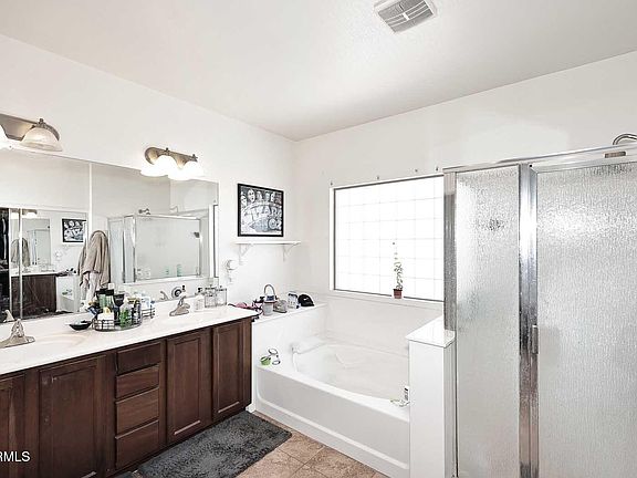 5th image of 2505 S 117TH Avenue