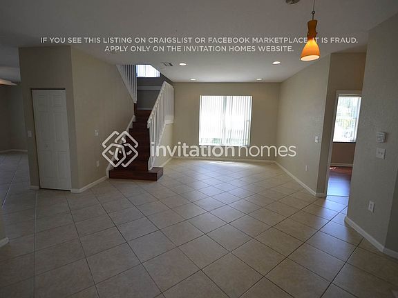 3rd image of 16177 SW 27th St