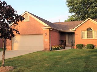 26218 Orchard Lake Rd #1, Farmington Hills, MI 48334