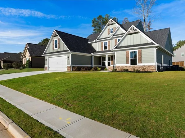 107 Durana Xing, Dallas, GA 30132