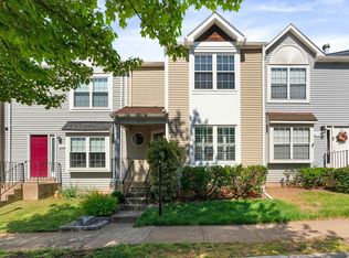 6122 Rocky Way Ct, Centreville, VA 20120