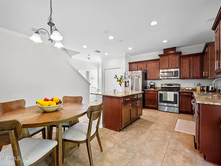 225 S Torwood Dr — Photo 12