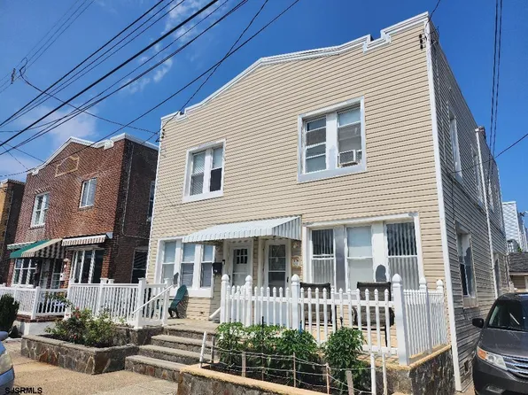 9 N Marion Ave, Ventnor, NJ 08406