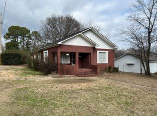 704 E North St, Benton, AR 72015