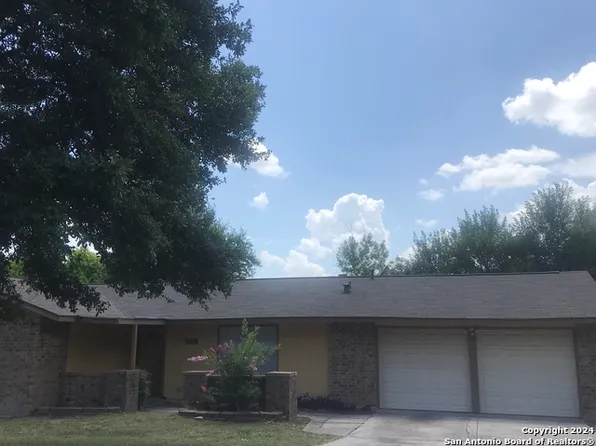 7919 Deep Frst, San Antonio, TX 78239