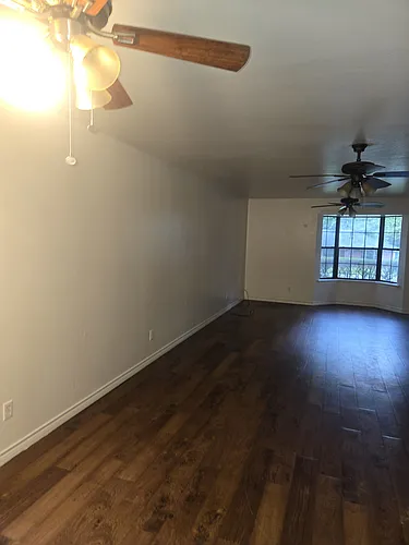 311 Peachtree Ln Photo 1