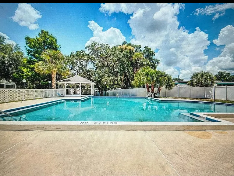 1284 Cypress Cove Ct — Photo 6
