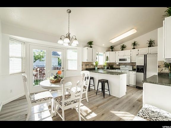 5th image of 1490 N Summer Crest Dr