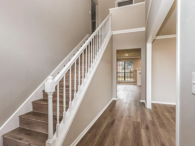 18703 Evergreen Falls Dr — Photo 4