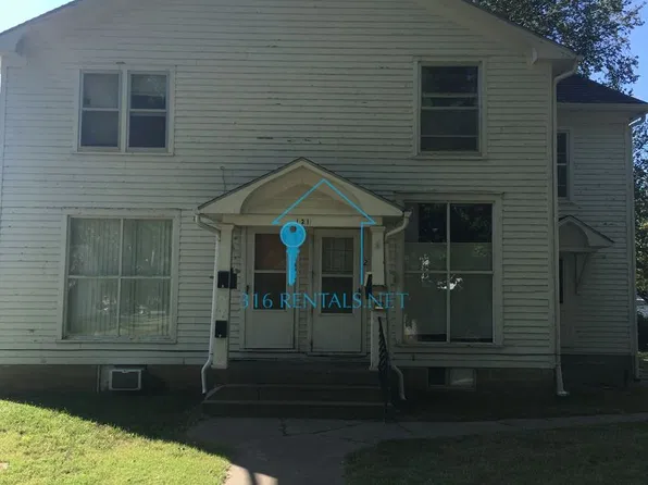 121 W 2nd St, 121 W 2nd St #1, Newton, KS 67114